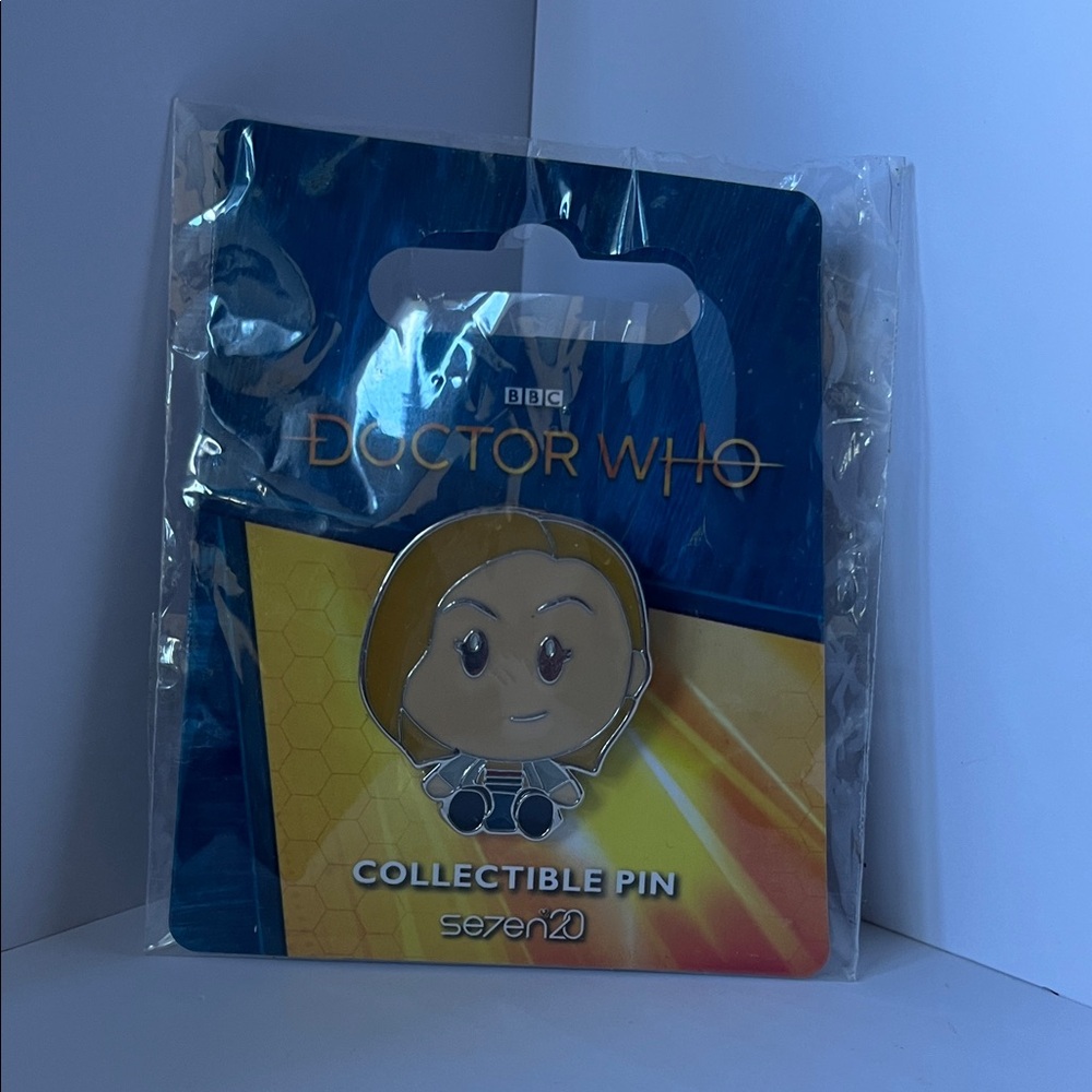 NWT Doctor Who Collectible Pin 13th doctor